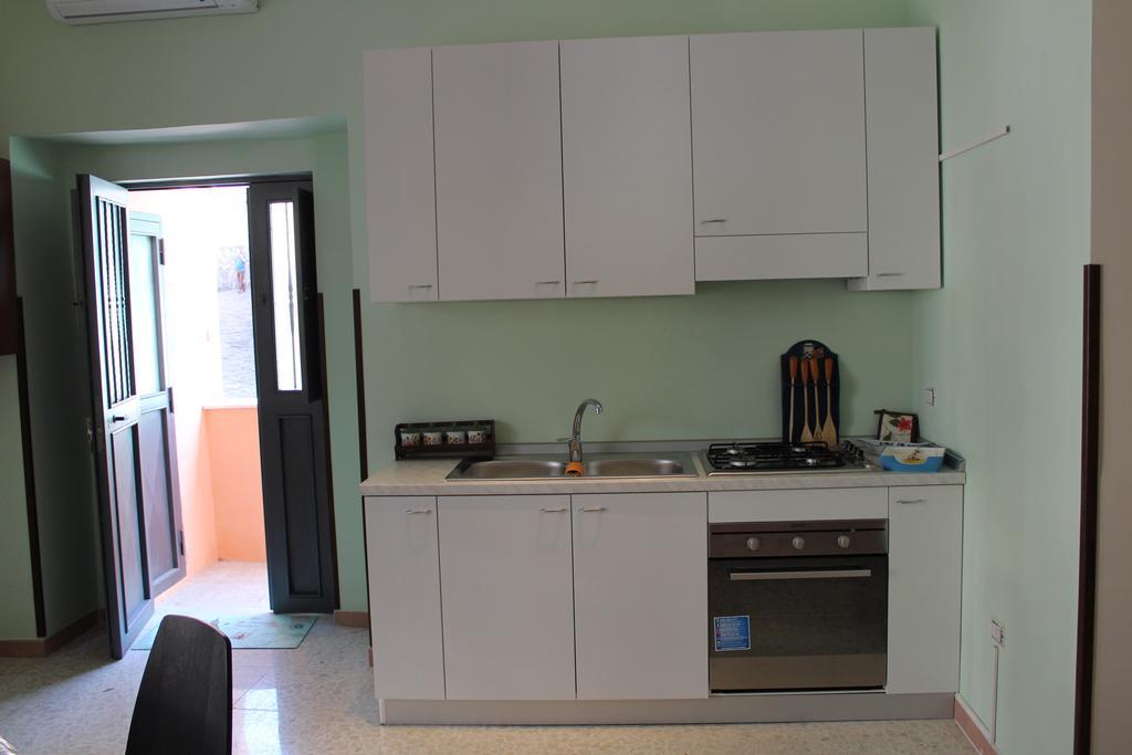 Anvi Apartment Pollena Trocchia Exteriör bild